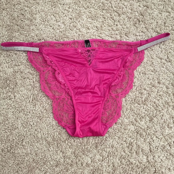 Victoria's Secret Fuchsia Lace Intimates - Picture 1 of 3